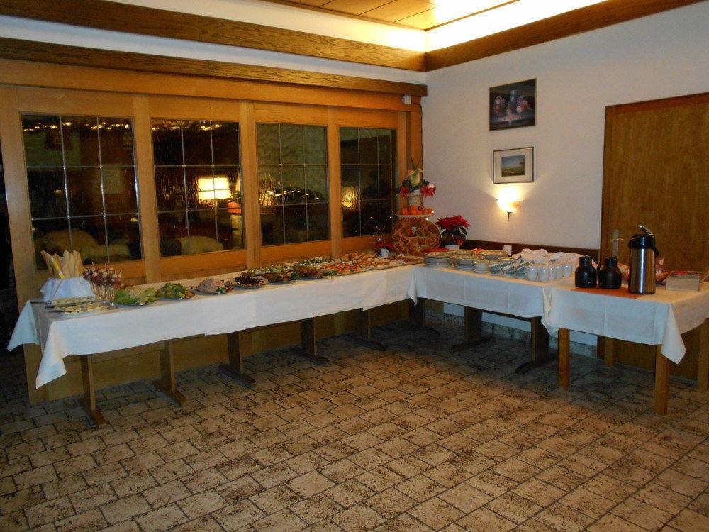 Hotel-Pension Zum Bierhaus Rötenbach Buitenkant foto